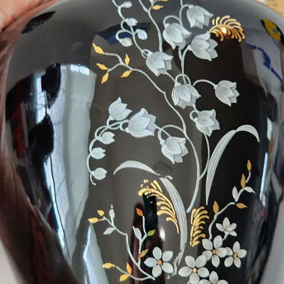 B H Geschenke German Vases Art Pottery Signed Floral Trees Gold Trim Set of 2 - Picture 11 of 13